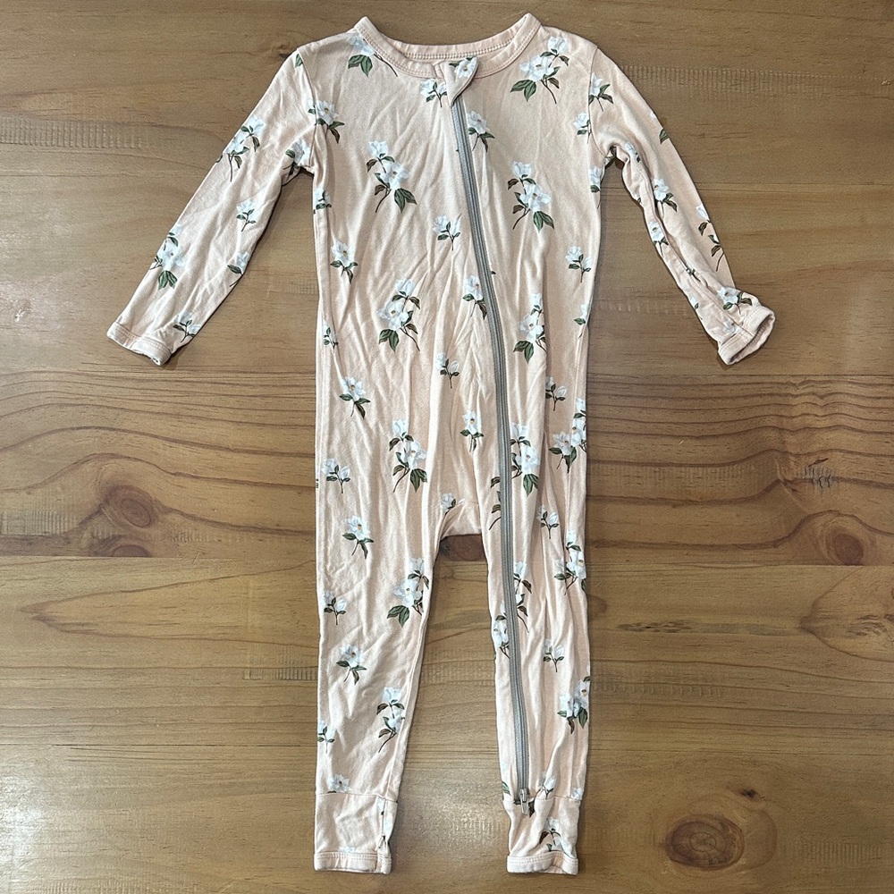 Kyte Baby zip romper, 2T